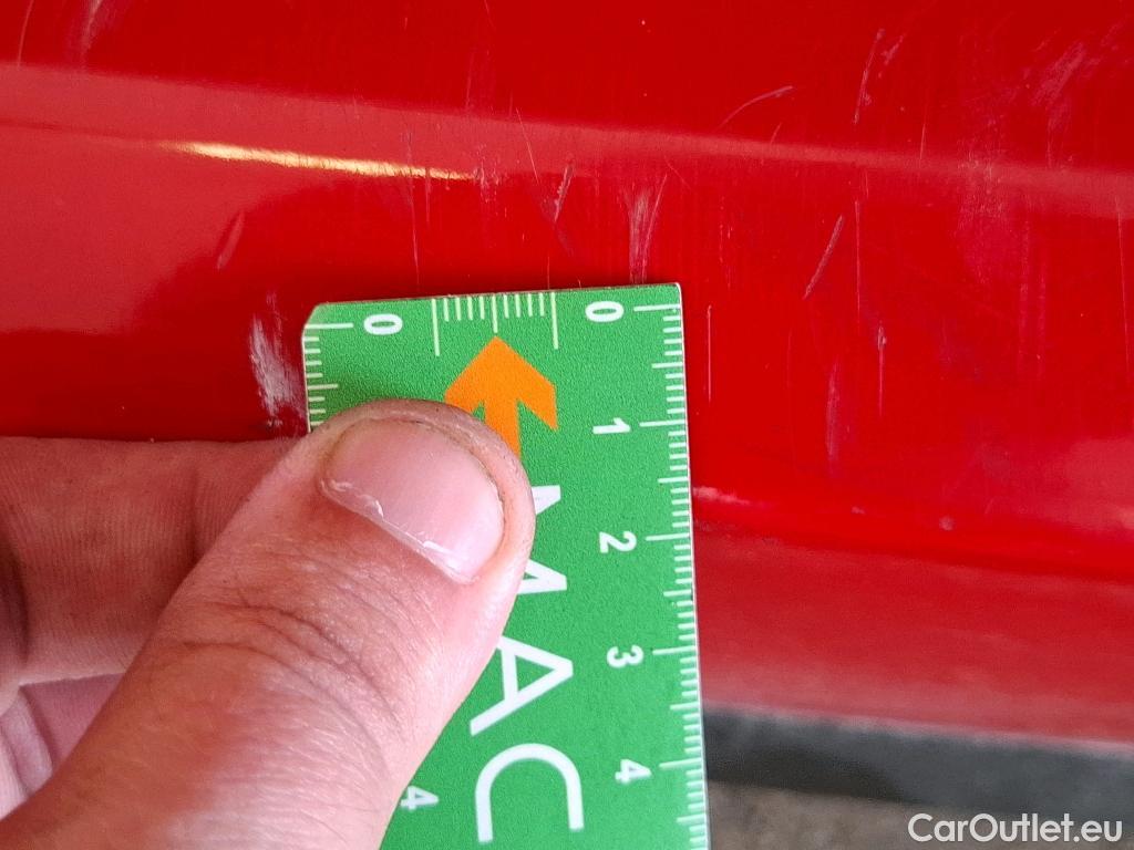  Citroen  C4 Grand Picasso  Shine 1.5 BlueHDi 130CV BVA8 Vo Blanc Repeint en Rouge / White car repaint in red #56