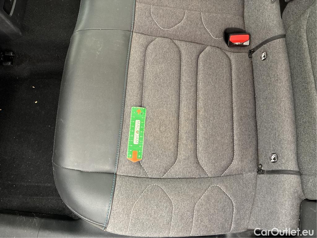 Citroen  C4  Berline Feel Pack 1.5 BlueHDI 130CV BVA8 6E #41
