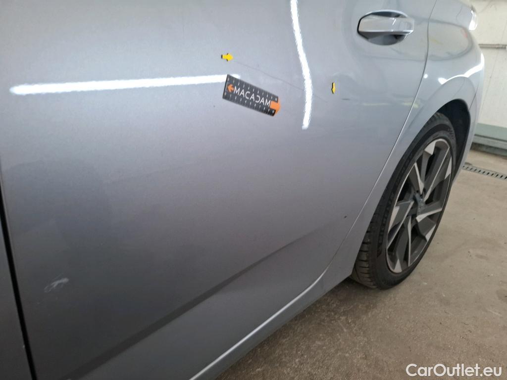  Peugeot  308  Allure Pack 1.2 PureTech 130CV BVA8 E6d #43