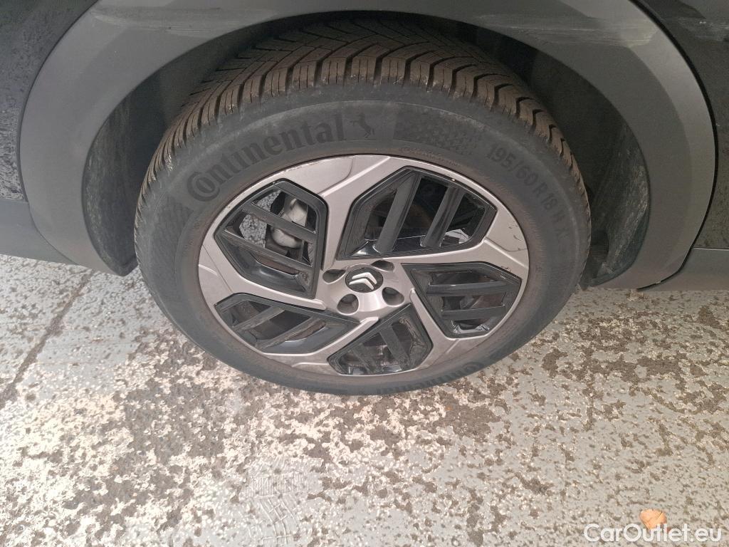  Citroen  C4 CITROEN  X / 2022 / 4P / Berline PureTech 130 S&S EAT8 Feel Pack #13