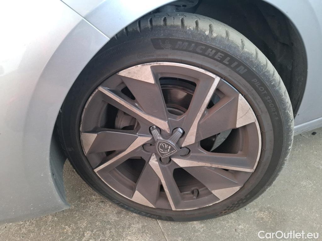  Peugeot  308  Allure Pack 1.2 PureTech 130CV BVA8 E6d #52