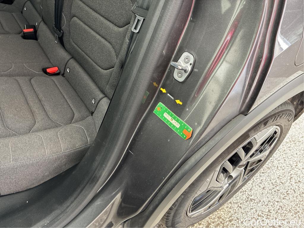  Citroen  C4  Berline Feel Pack 1.5 BlueHDI 130CV BVA8 6E #7