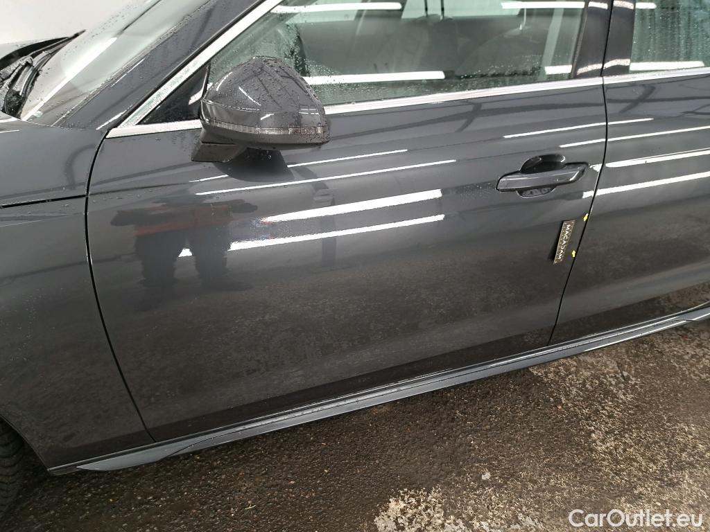  Audi  A4  Avant 30 TDI Business Line 2.0 TDI 135CV BVA7 E6d #1