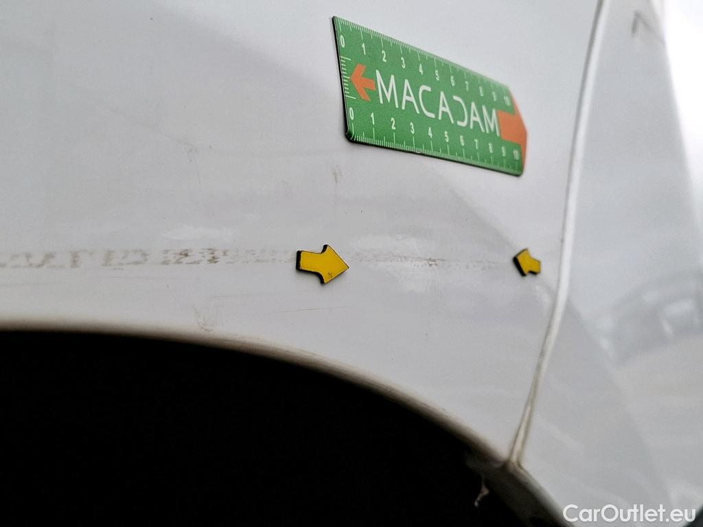  Renault  Trafic  Furgon Grand Confort L1H1 1200 1.6 dCi 125CV BVM6 E6 #85