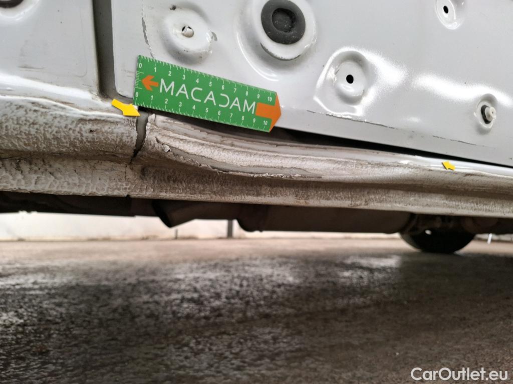  Renault  Trafic RENAULT  / 2021 / 4P / Fourgon tôlé CA GCF L2H1 3T Blue dCi 130 #18