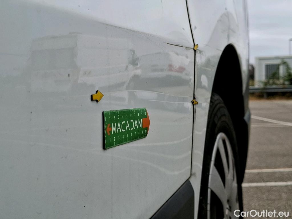  Renault  Trafic  Furgon Grand Confort L1H1 1200 1.6 dCi 125CV BVM6 E6 #4