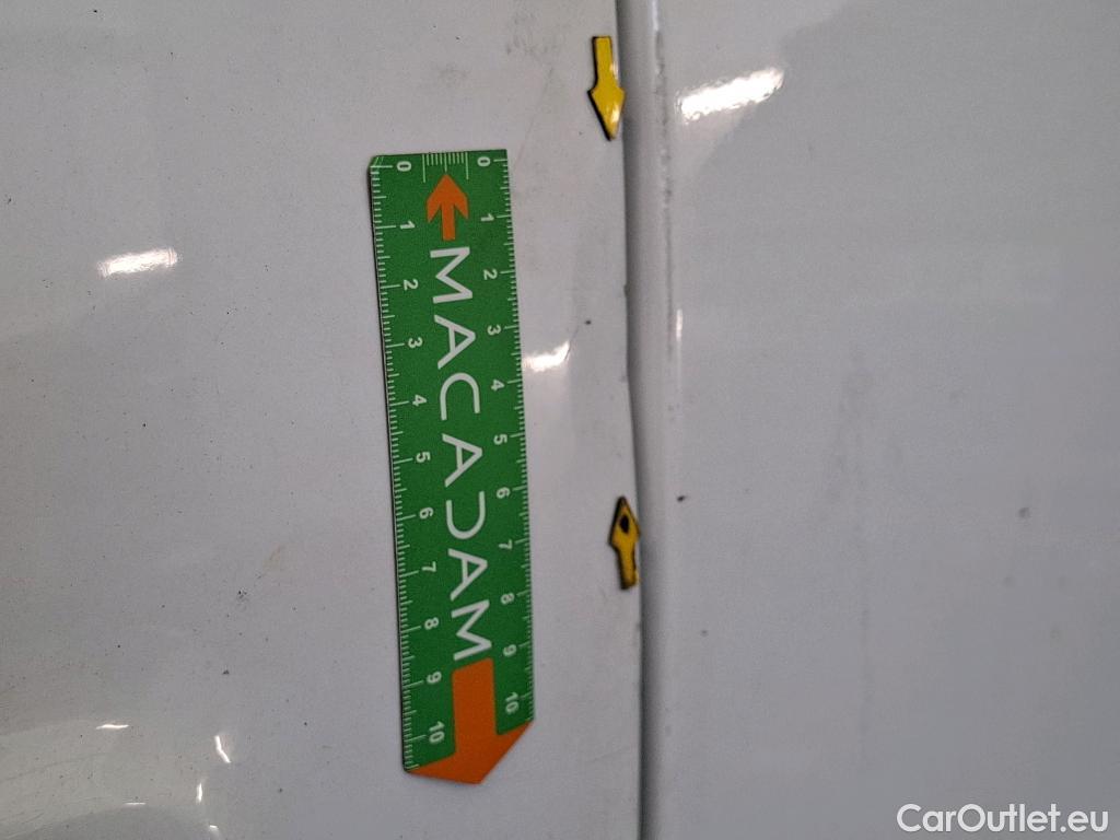  Renault  Trafic  Furgon Grand Confort L1H1 1200 1.6 dCi 125CV BVM6 E6 #109