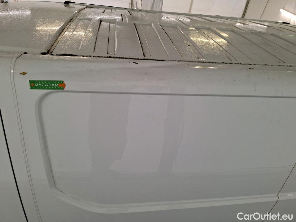  Renault  Trafic  Furgon Grand Confort L1H1 1200 1.6 dCi 125CV BVM6 E6 #13