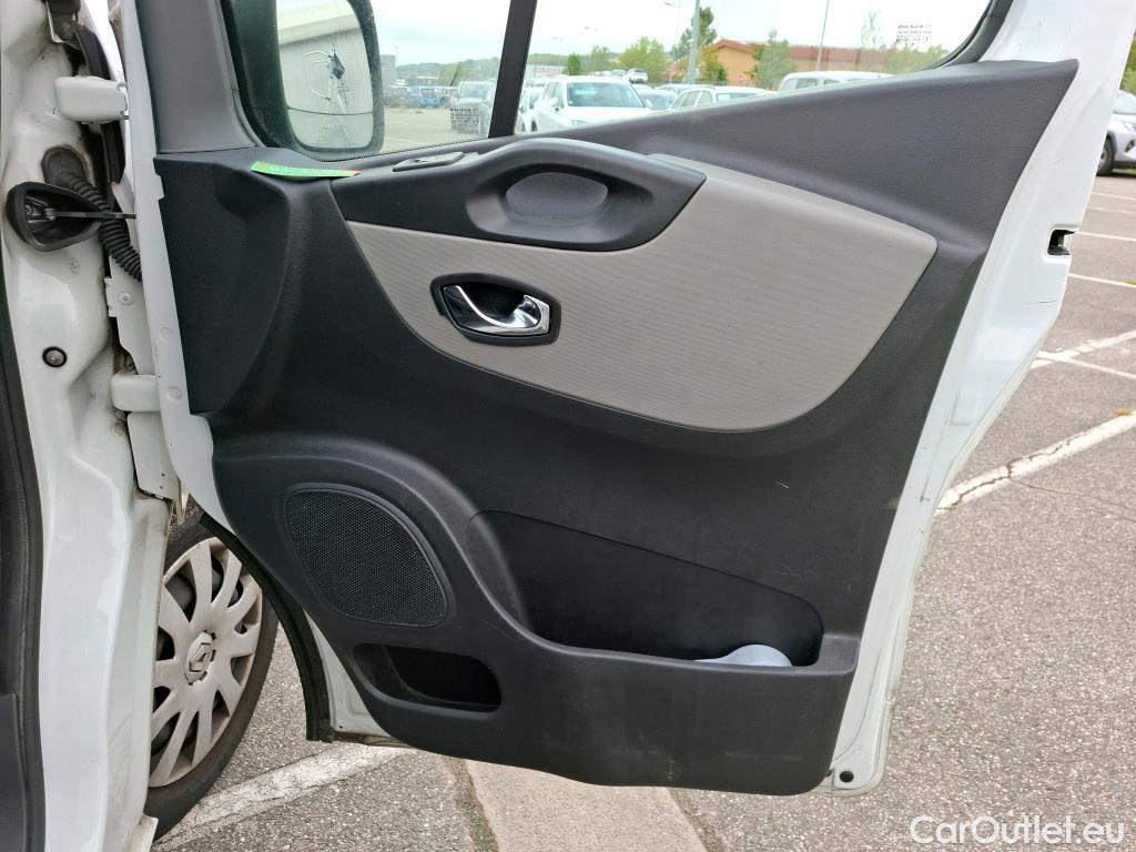  Renault  Trafic  Furgon Grand Confort L1H1 1200 1.6 dCi 125CV BVM6 E6 #104