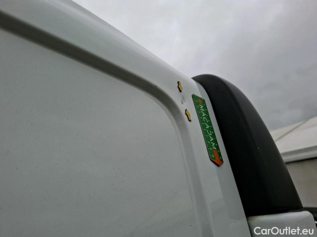  Renault  Trafic  Furgon Grand Confort L1H1 1200 1.6 dCi 125CV BVM6 E6 #71