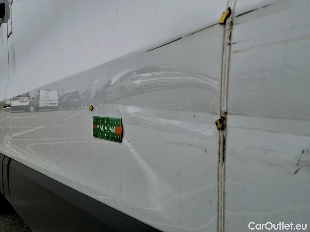  Renault  Trafic  Furgon Grand Confort L1H1 1200 1.6 dCi 125CV BVM6 E6 #2
