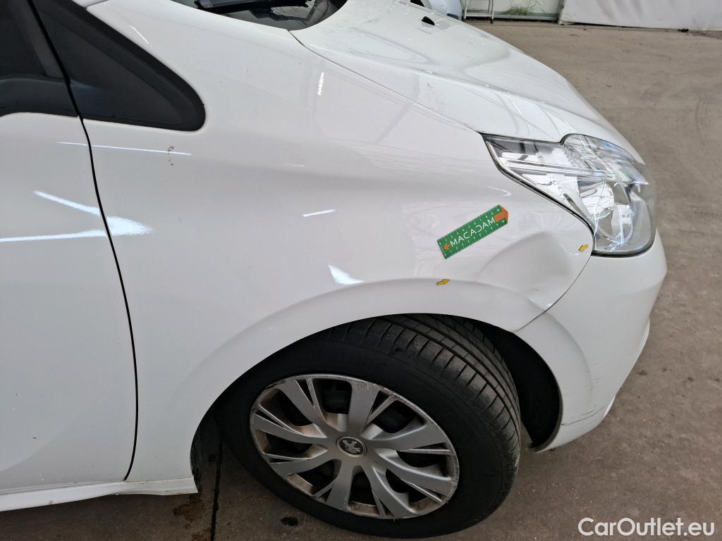  Peugeot  208  Affaire Premium Pack 1.2 80CV BVM5 E6dT #8