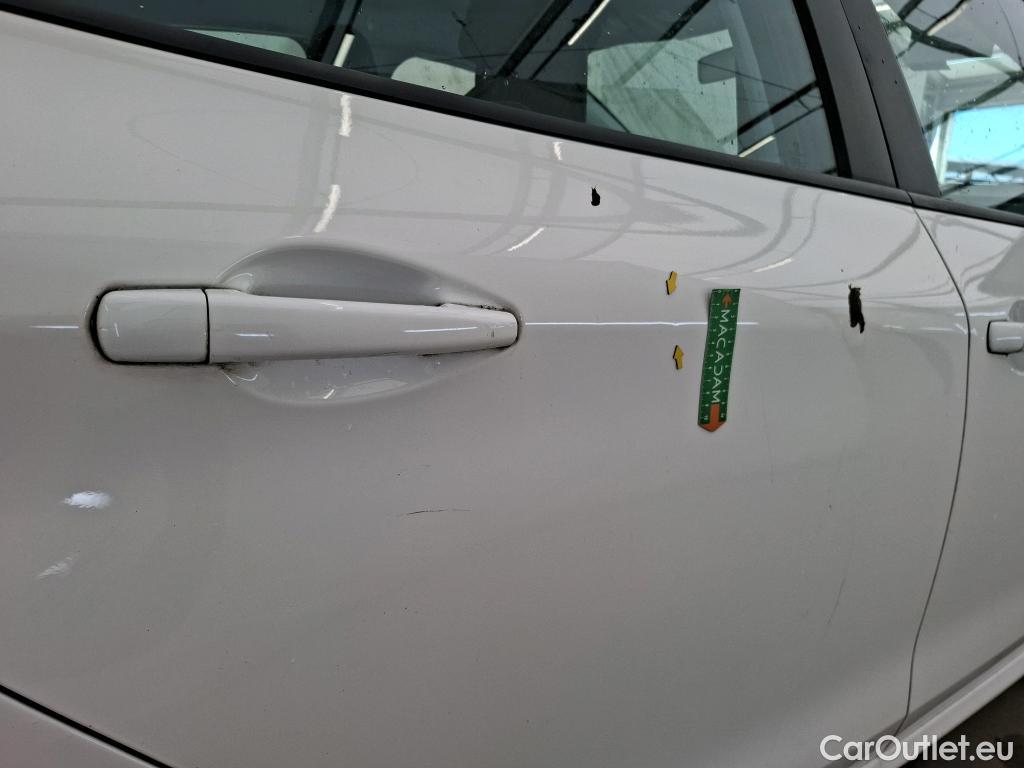  Peugeot  208  Affaire Premium Pack 1.2 80CV BVM5 E6dT #36