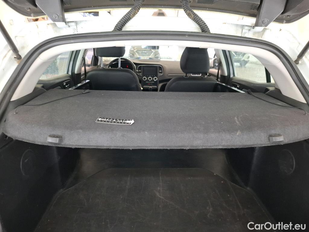  Renault  Megane  IV Berline 5pt. Société Air Nav 1.5 dCi 90CV BVM6 E6 #10