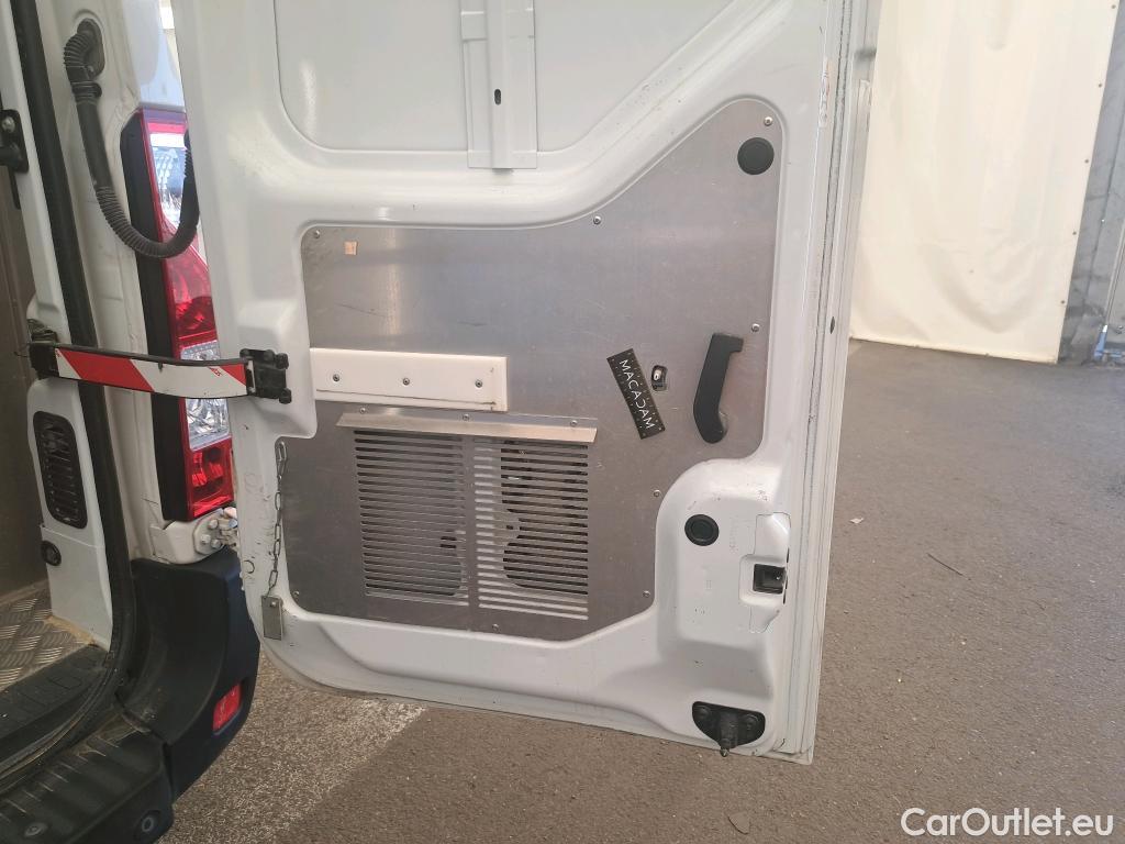  Renault  Master  Fourgon L2H2 3 5 Grand Confort dCi 135CV BVM6 E6dT #35
