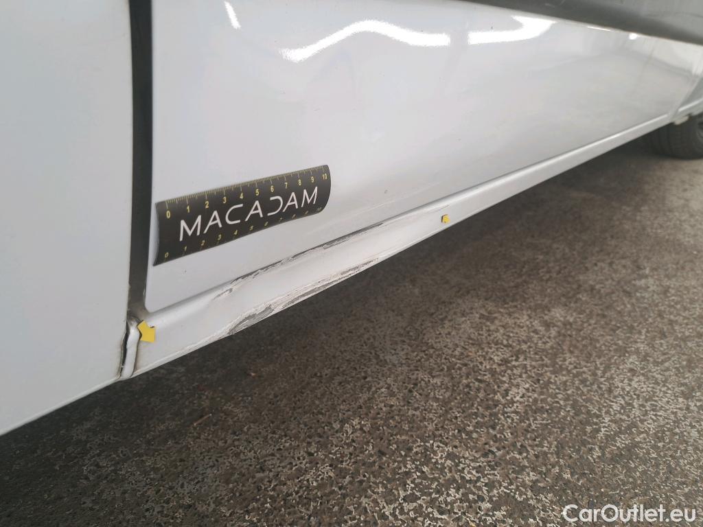  Renault  Master  Fourgon L2H2 3 5 Grand Confort dCi 135CV BVM6 E6dT #16