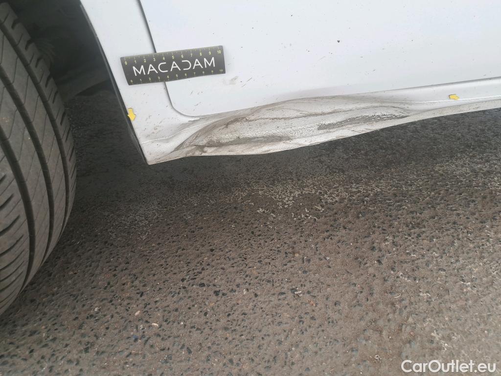  Renault  Master  Fourgon L2H2 3 5 Grand Confort dCi 135CV BVM6 E6dT #2