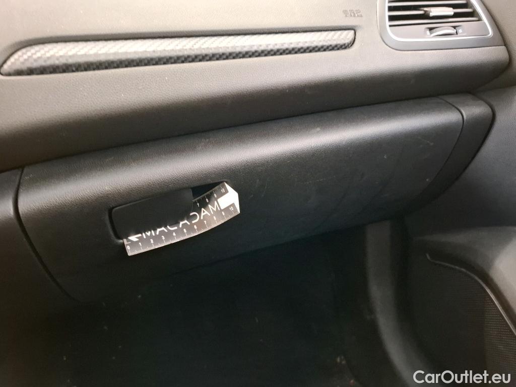  Renault  Megane  IV Berline 5pt. Société Air Nav 1.5 dCi 90CV BVM6 E6 #6