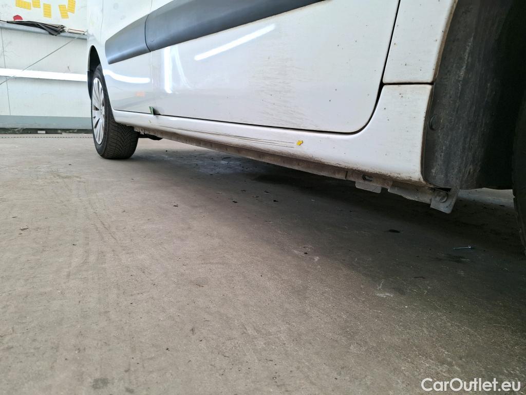  Citroen  Berlingo  Fourgon Business L1 (Court) 1.6 BlueHDi 100CV BVM5 E6 #13
