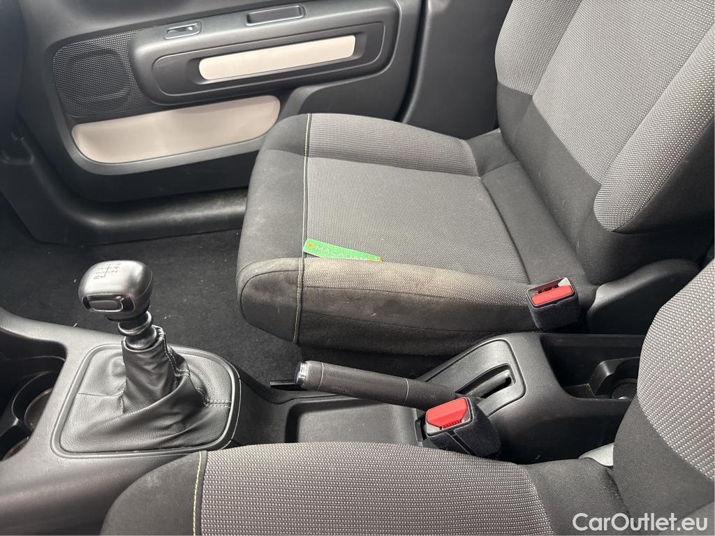  Citroen  C3  Société Feel 1.5 BlueHDI 100CV BVM6 E6dT #1