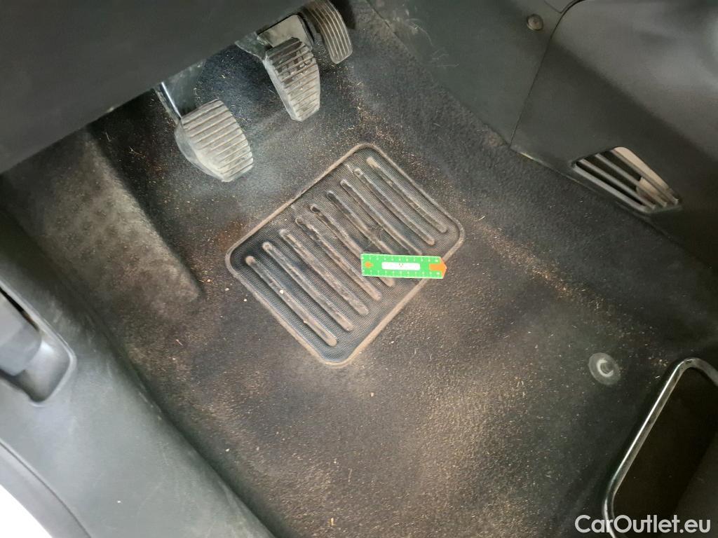  Citroen  C3  Société Feel 1.5 BlueHDI 100CV BVM6 E6d #9