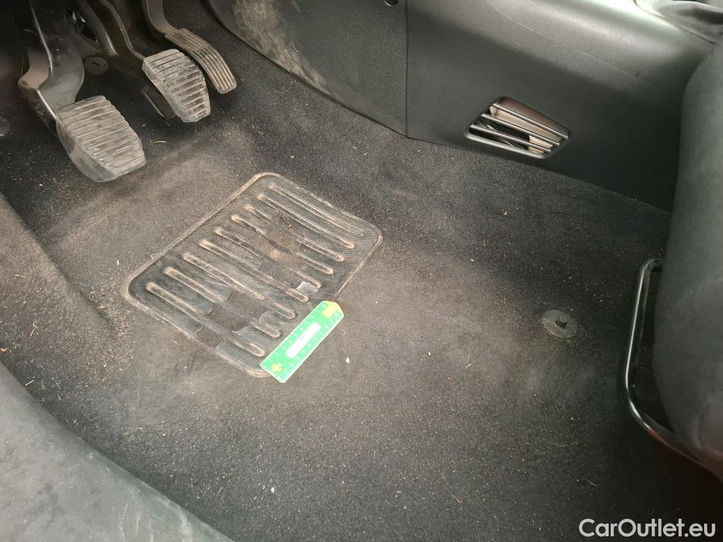  Citroen  C3  Société Feel 1.5 BlueHDI 100CV BVM6 E6dT #3