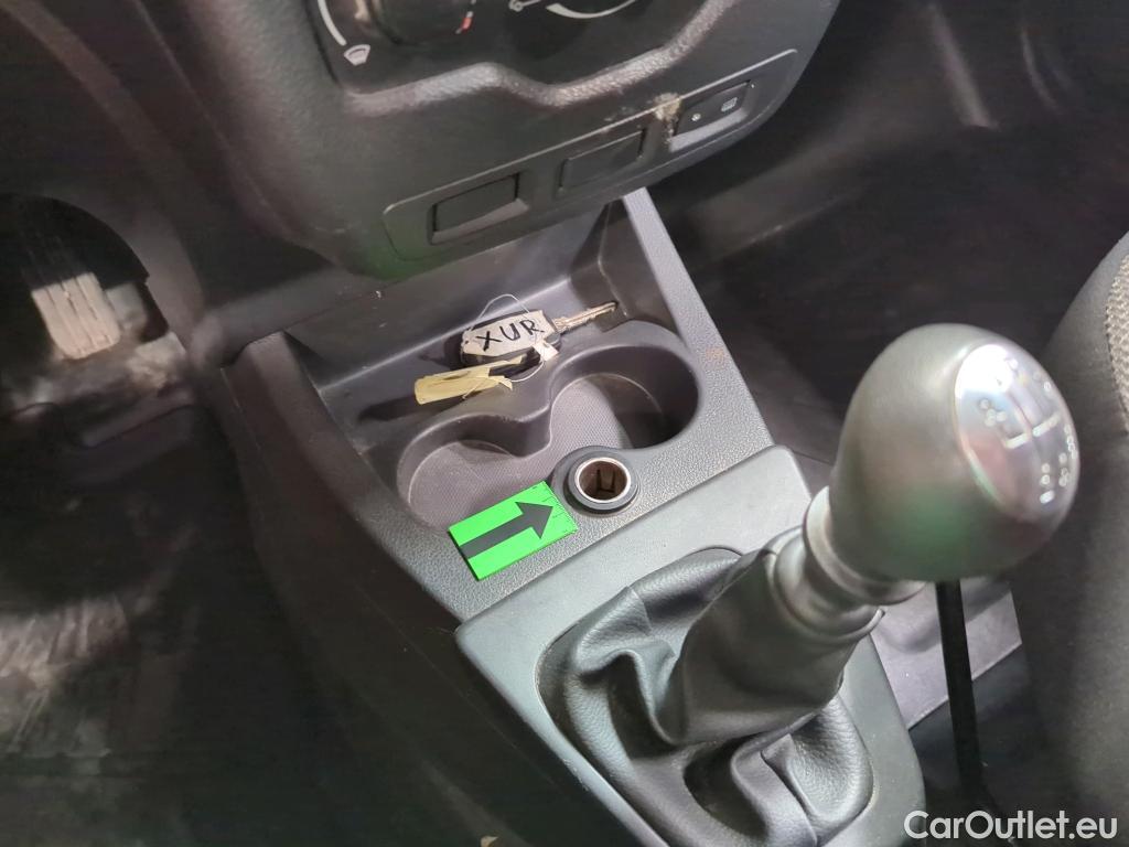  Dacia  Dokker 1.5 dCi 75 Ambiance Van 75HP #42