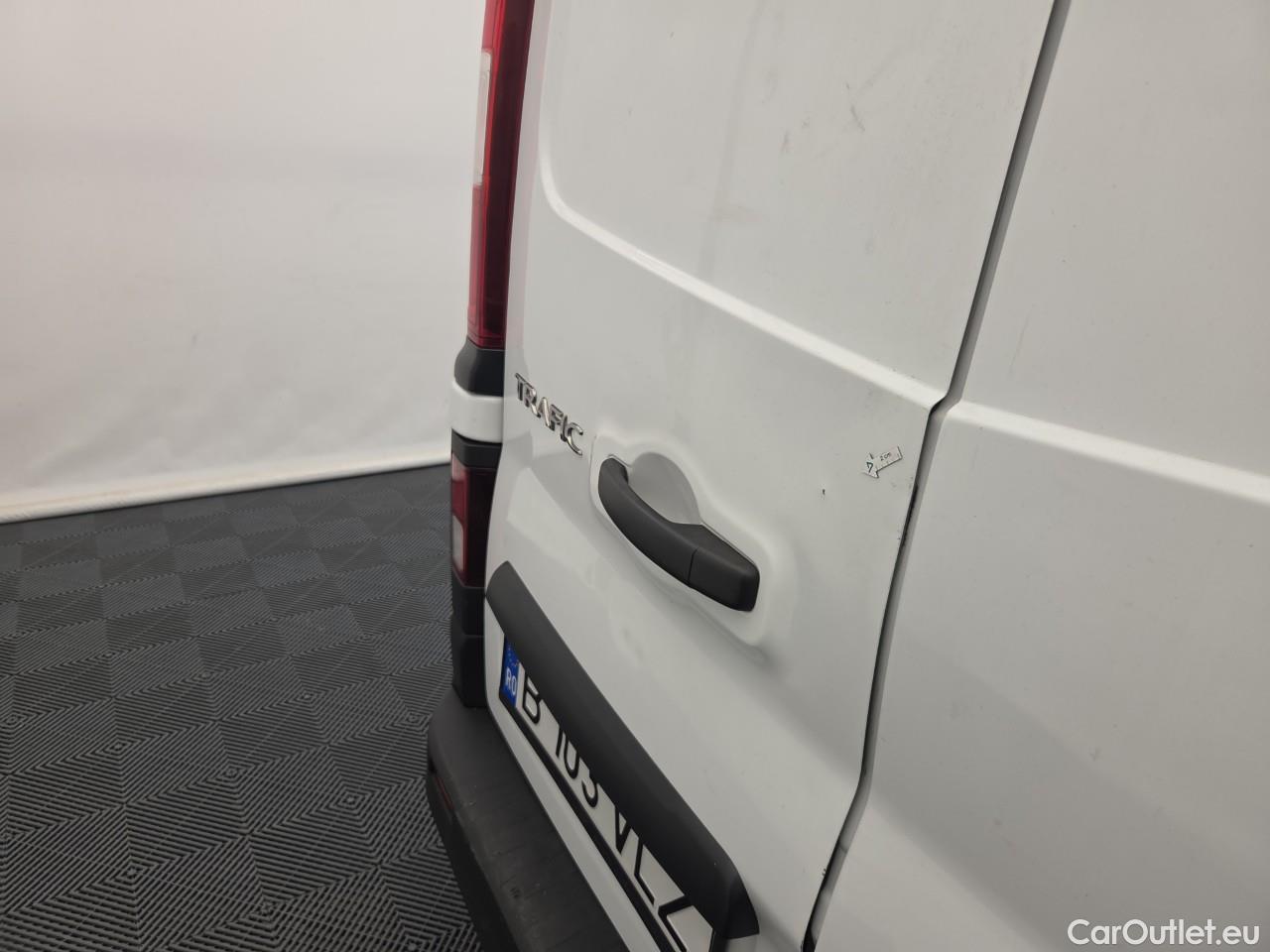  Renault  Trafic 1.6 dCi 95CP L2 Authentique #47