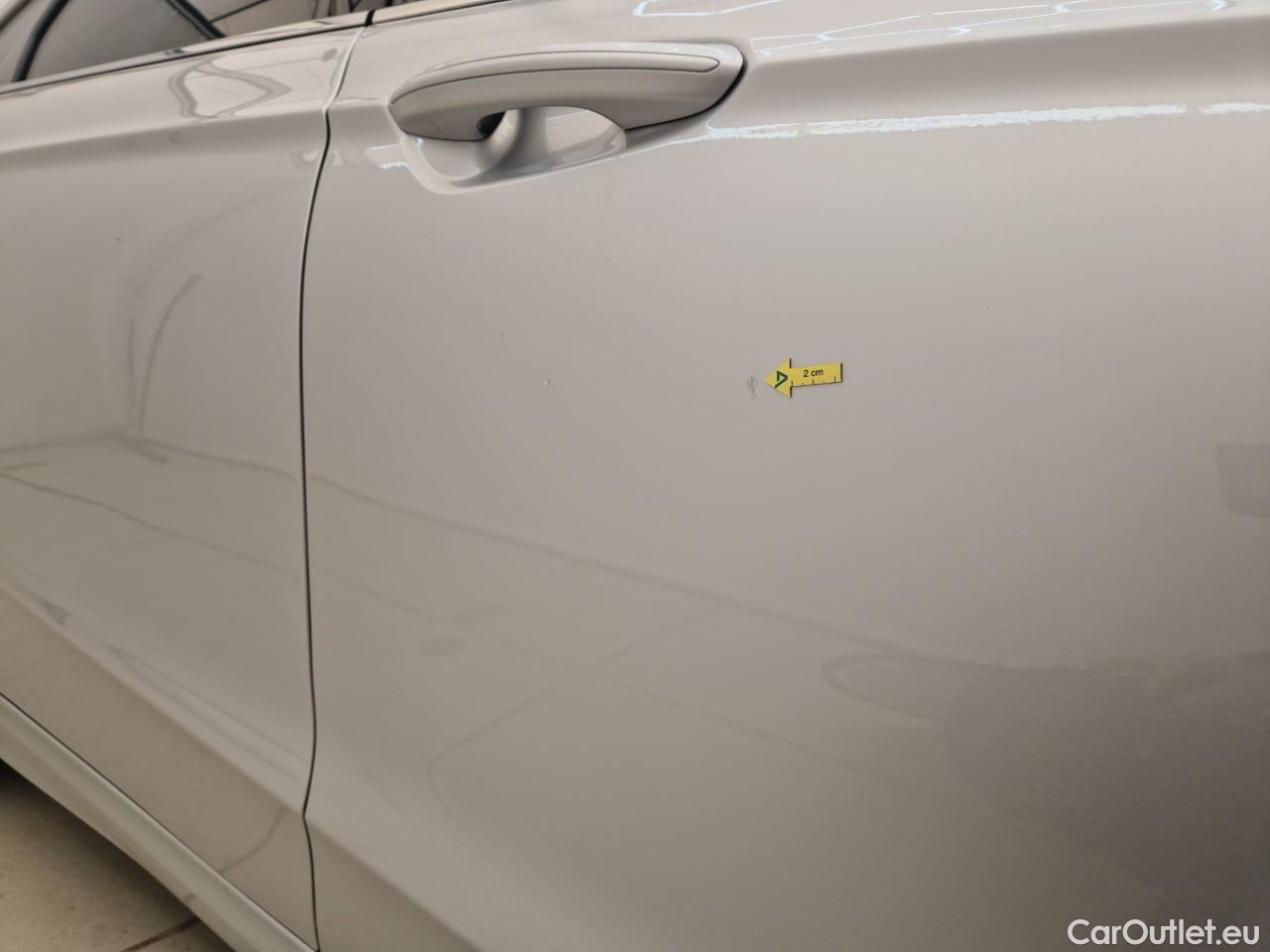  Ford  Mondeo 2.0 Titanium HEV AT 187HP #13