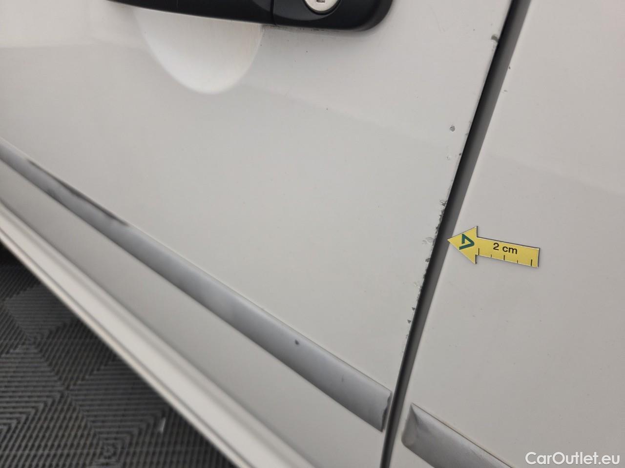  Volkswagen  Caddy 2.0 TDI 102CP Maxi #2