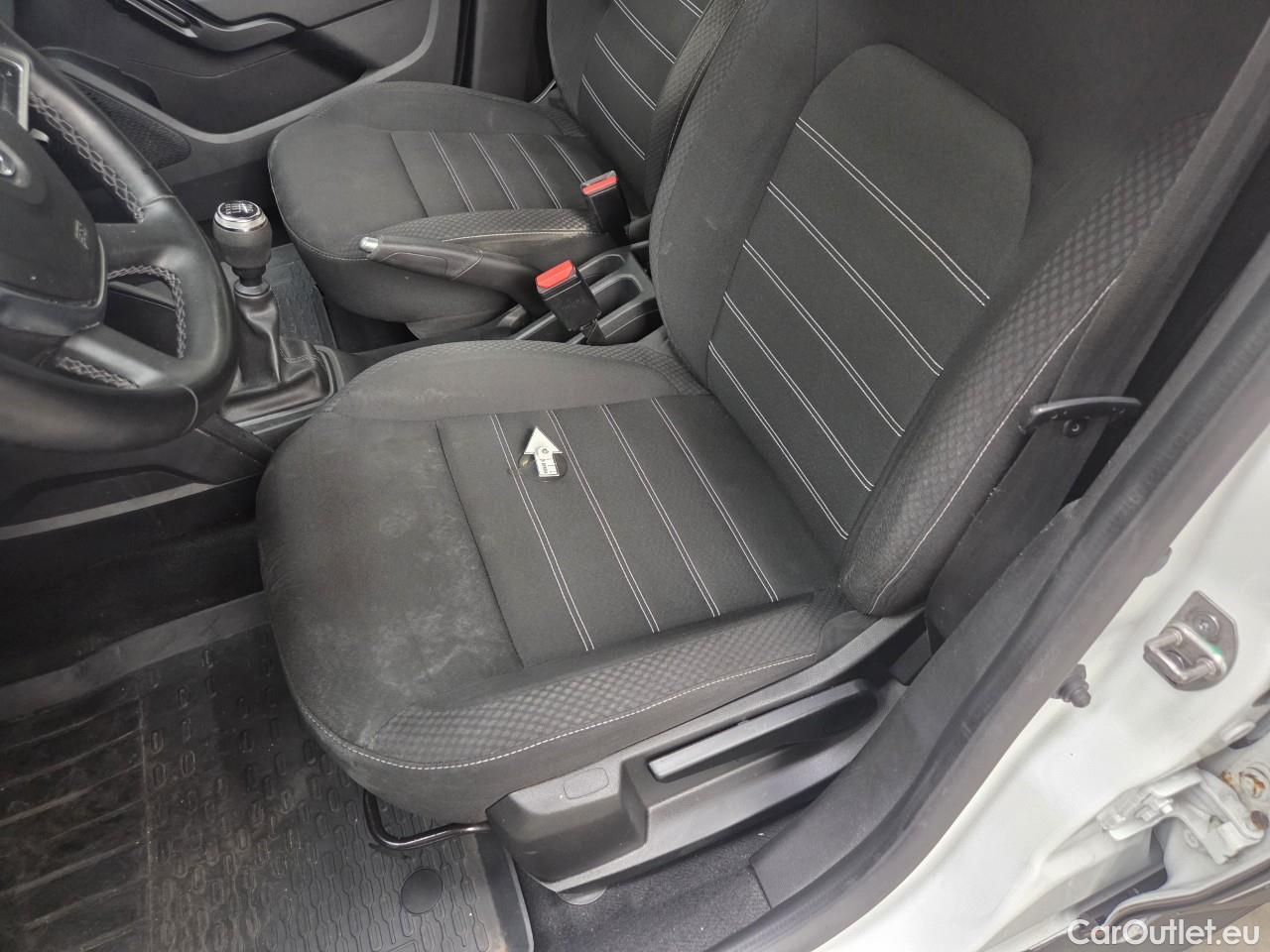  Dacia  Duster 1.5 Blue dCi 115CP Comfort 4WD #5