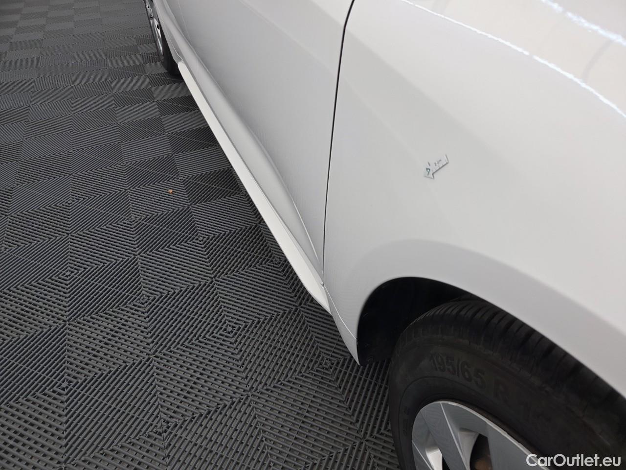  Toyota  Corolla 1.8 Hybrid Eco HSD TS E-CVT #11
