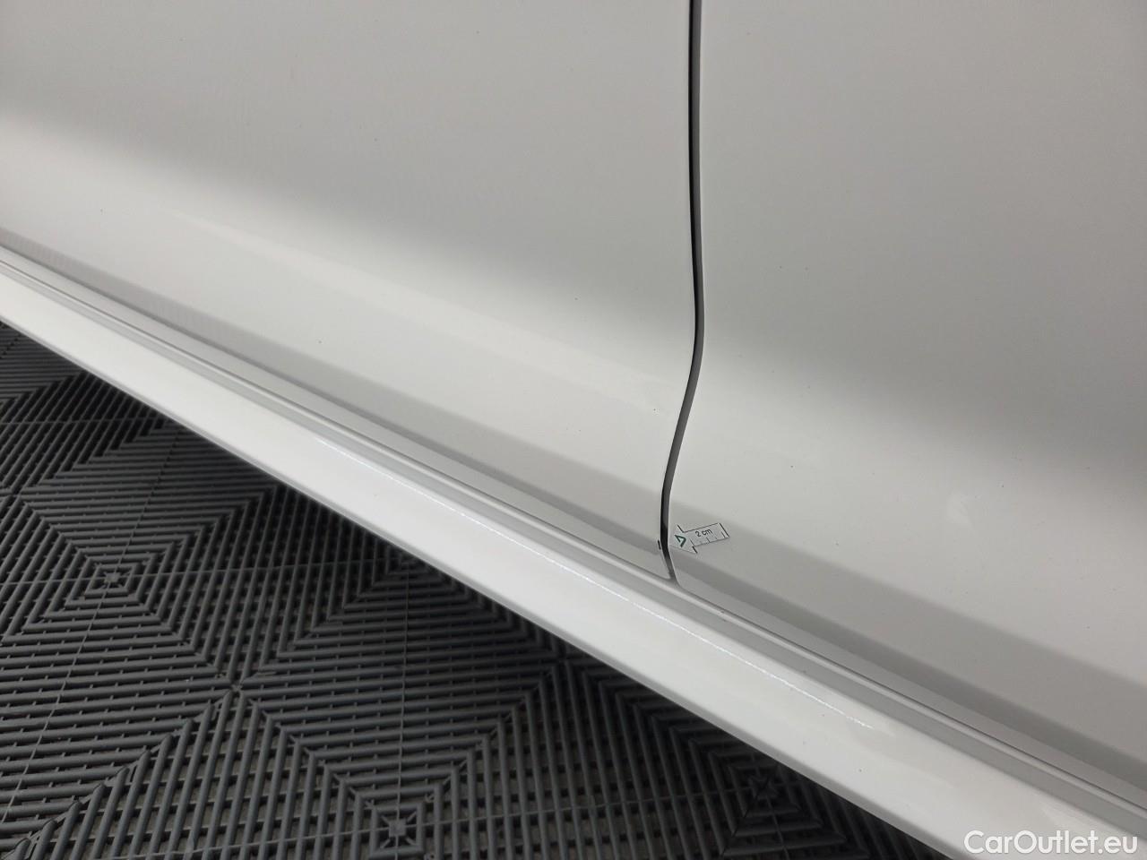 Toyota  Corolla 1.8 Hybrid Eco HSD TS E-CVT #2