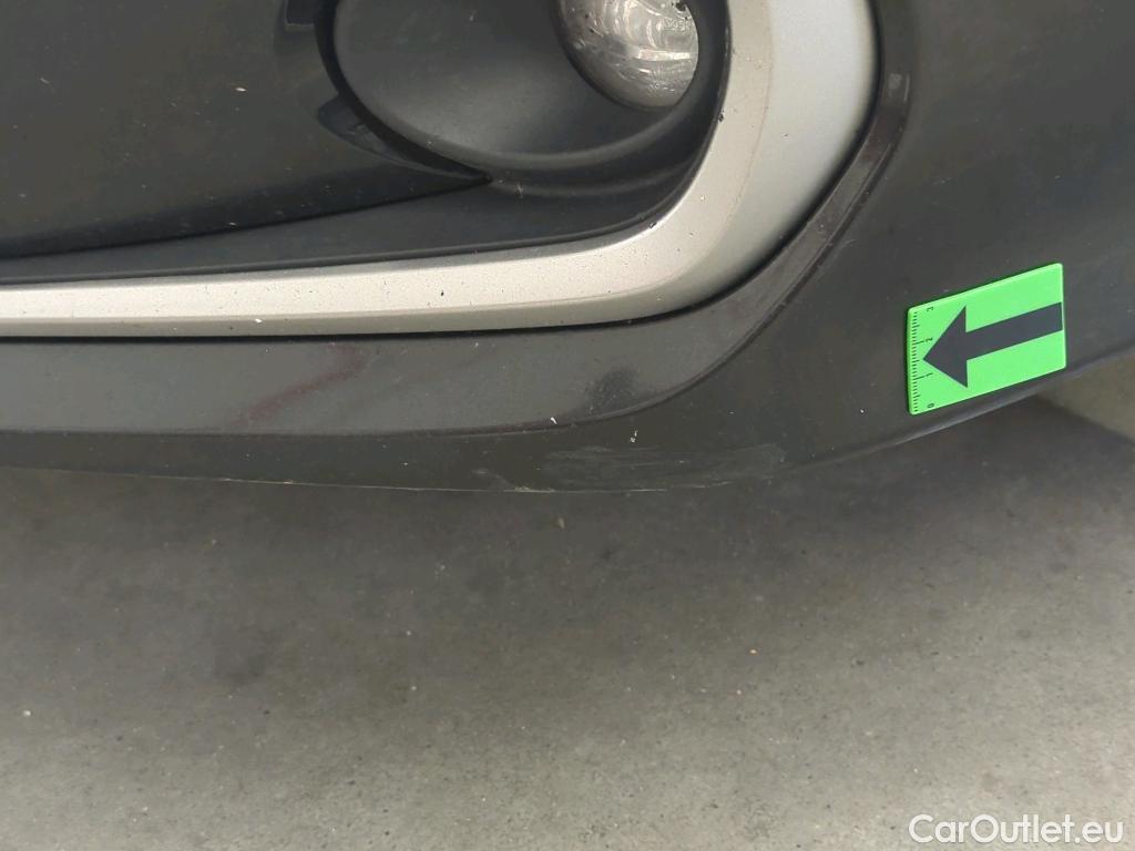  Toyota  Corolla 1.8 Hybrid Dynamic HSD E-CVT #18