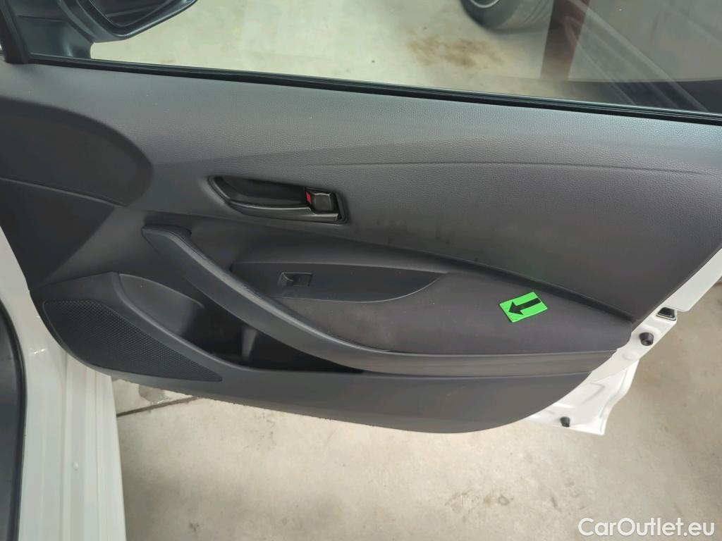  Toyota  Corolla 1.8 Hybrid Eco HSD #13