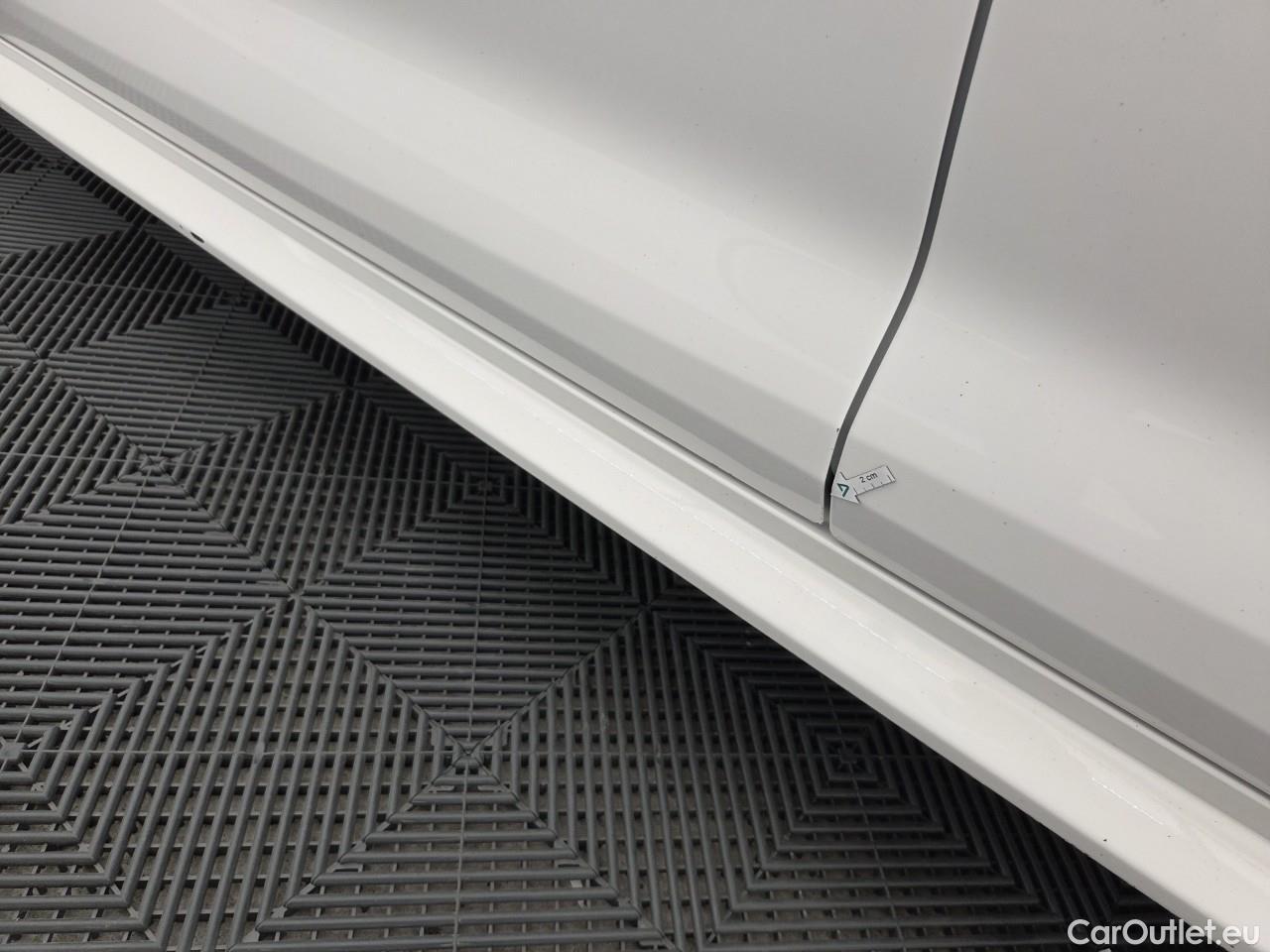  Toyota  Corolla 1.8 Hybrid Eco HSD TS E-CVT #1
