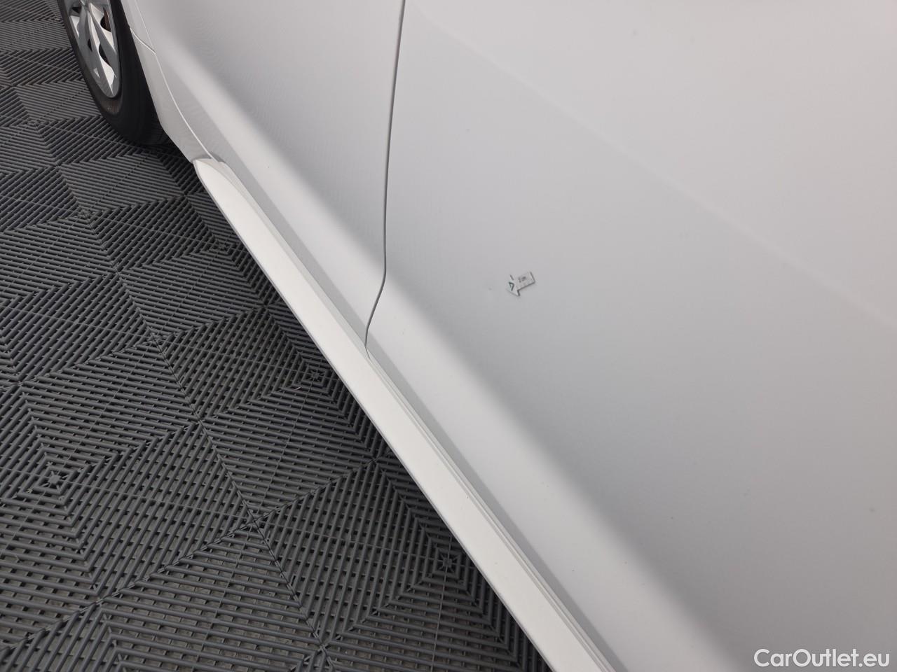  Toyota  Corolla 1.8 Hybrid Eco HSD TS E-CVT #20