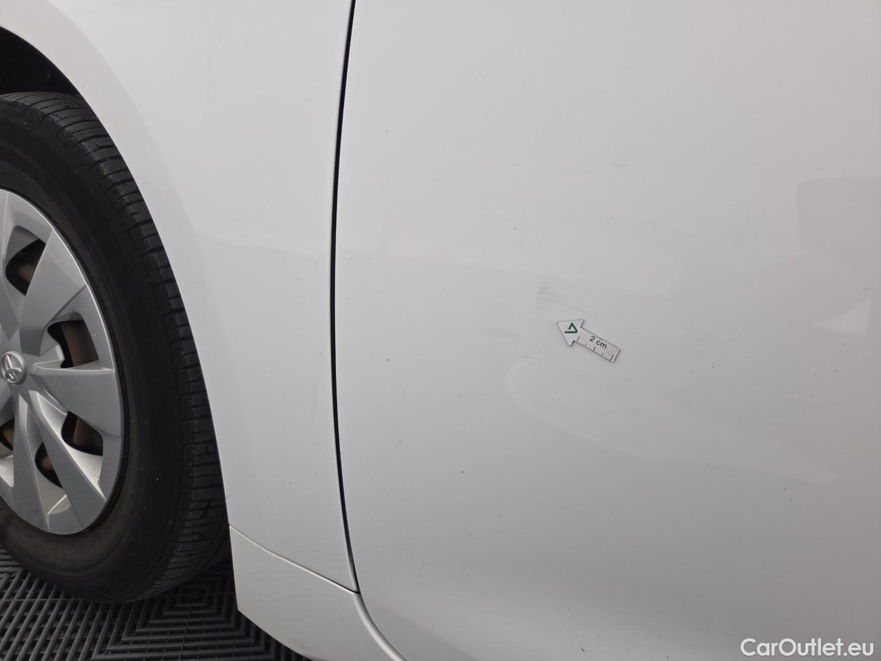  Toyota  Corolla 1.8 Hybrid Eco HSD TS E-CVT #3
