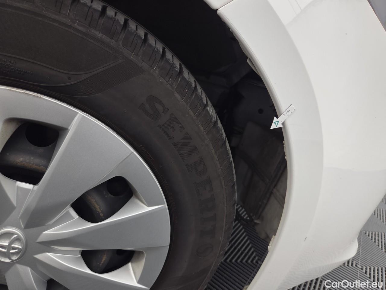  Toyota  Corolla 1.8 Hybrid Eco HSD TS E-CVT #19