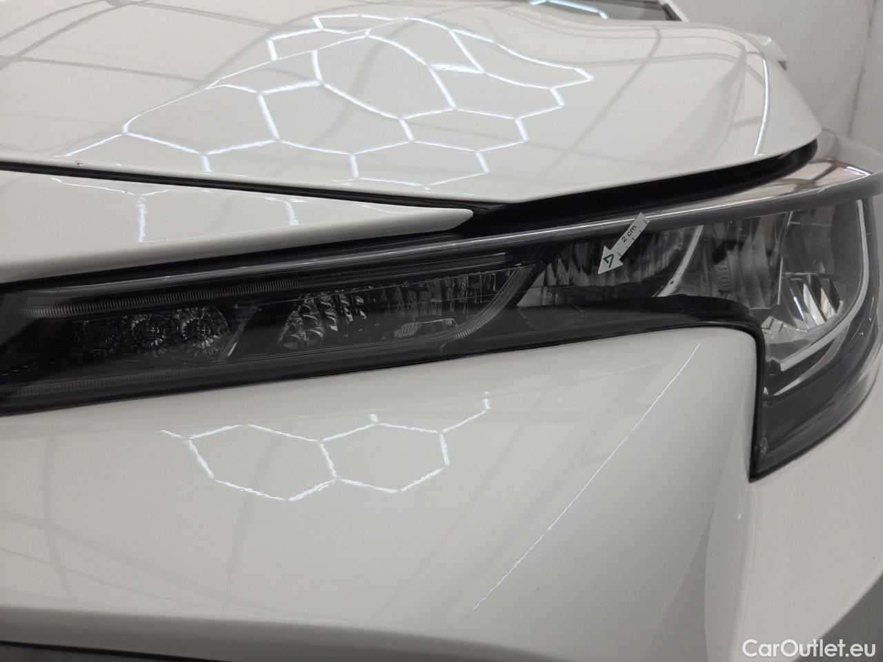  Toyota  Corolla 1.8 Hybrid Dynamic HSD E-CVT #12