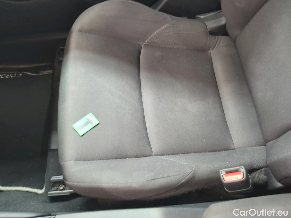  Toyota  Corolla 1.8 Hybrid Eco HSD #15