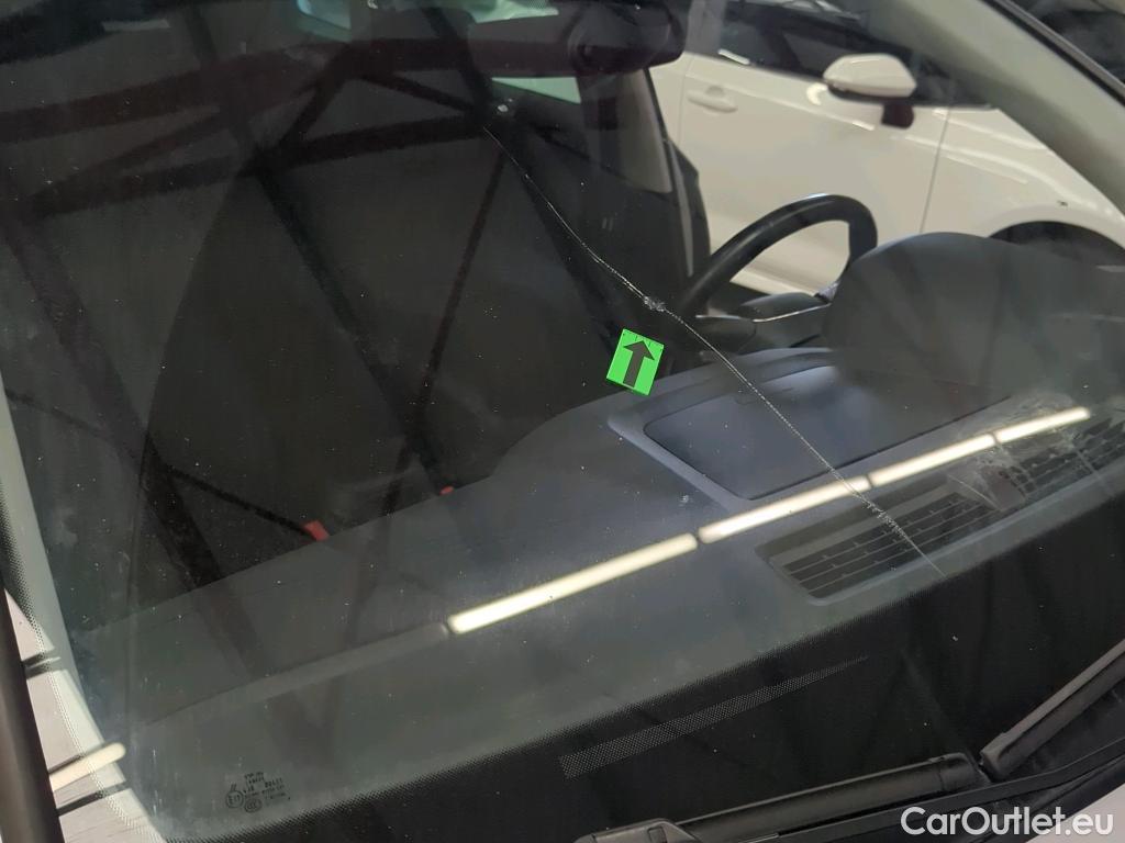  Skoda  Karoq 2.0 TDI 150CP Ambition DSG 4x4 #1