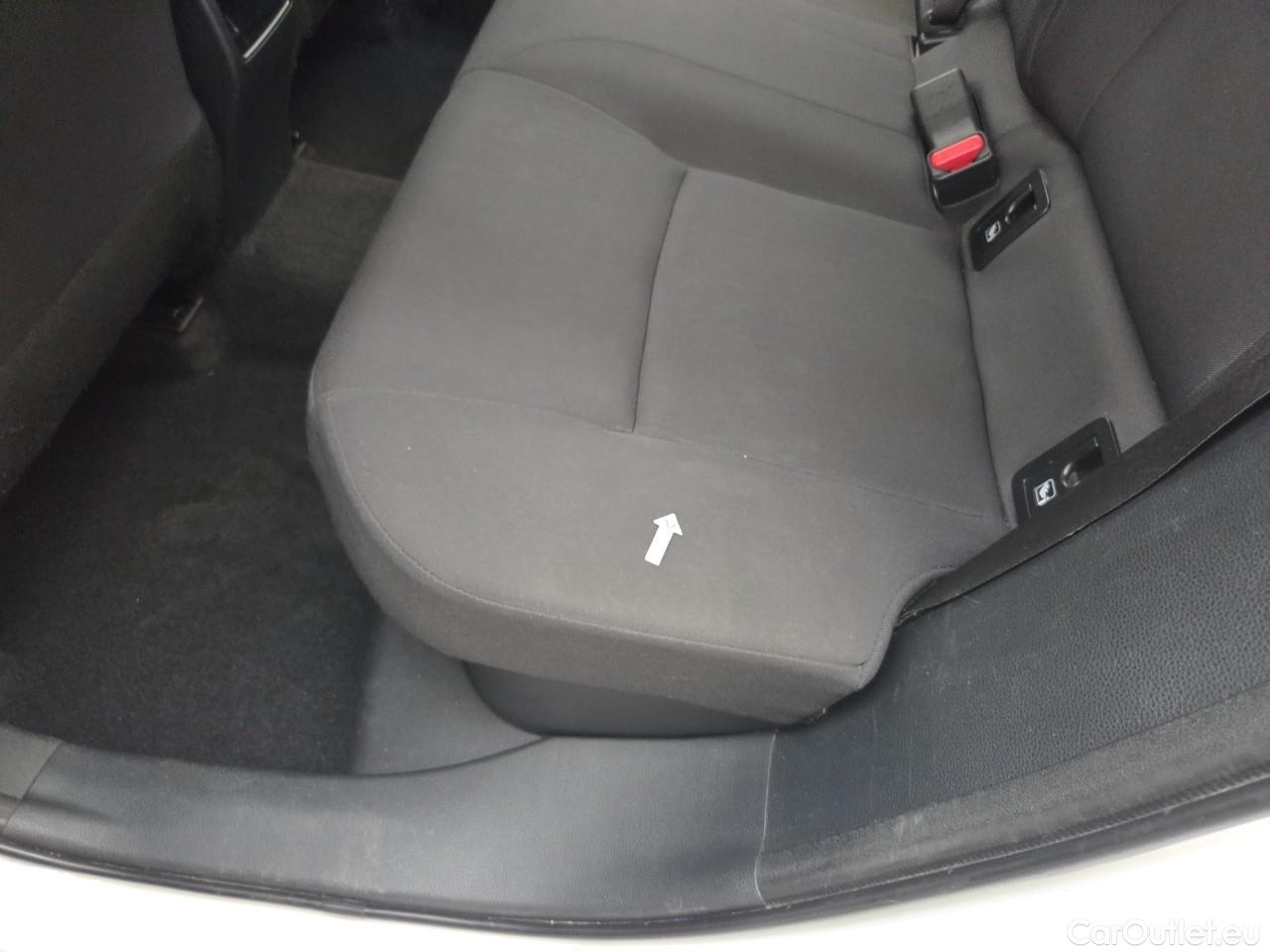  Toyota  Corolla 1.8 Hybrid Eco HSD TS E-CVT #42