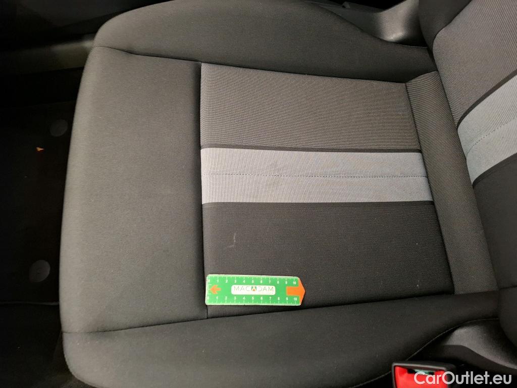  Audi  A3  Berline 30 TDI Design 2.0 TDI 115CV BVA7 E6d #30