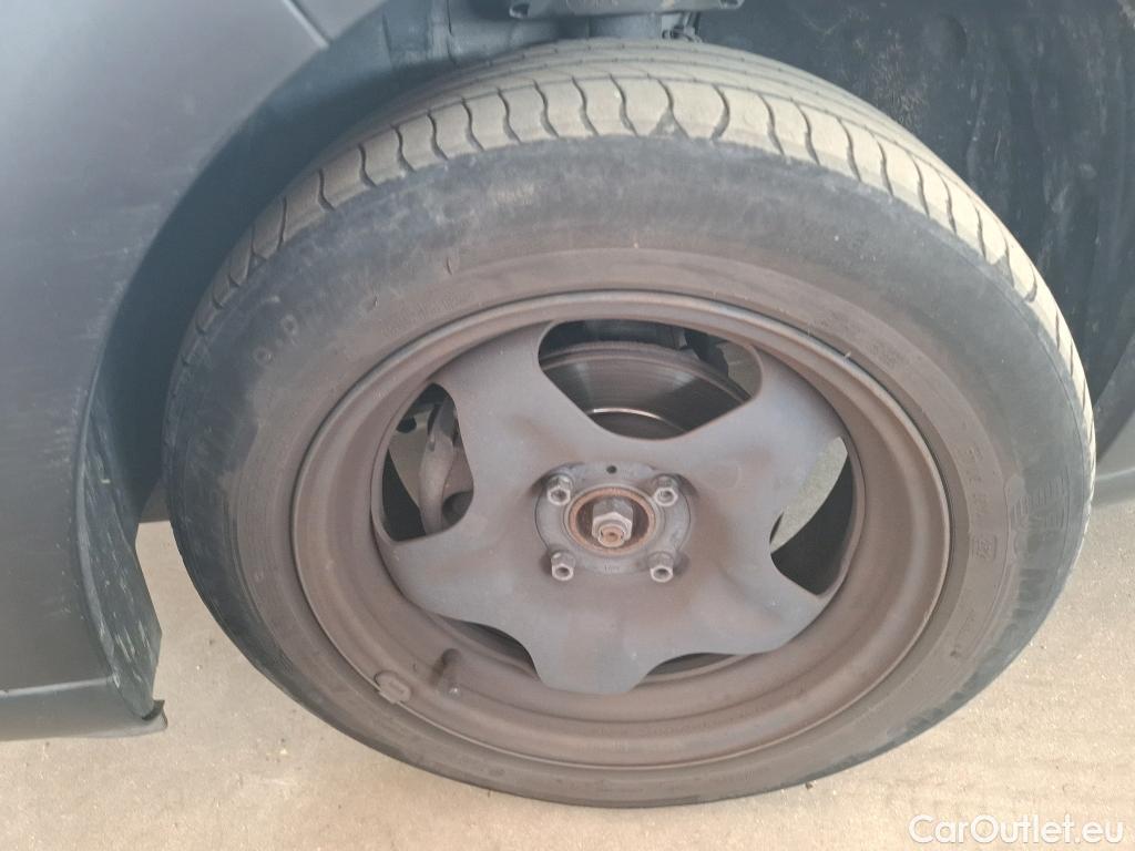  Citroen  C3  Feel Pack 1.5 BlueHDI 100CV BVM6 E6d #2