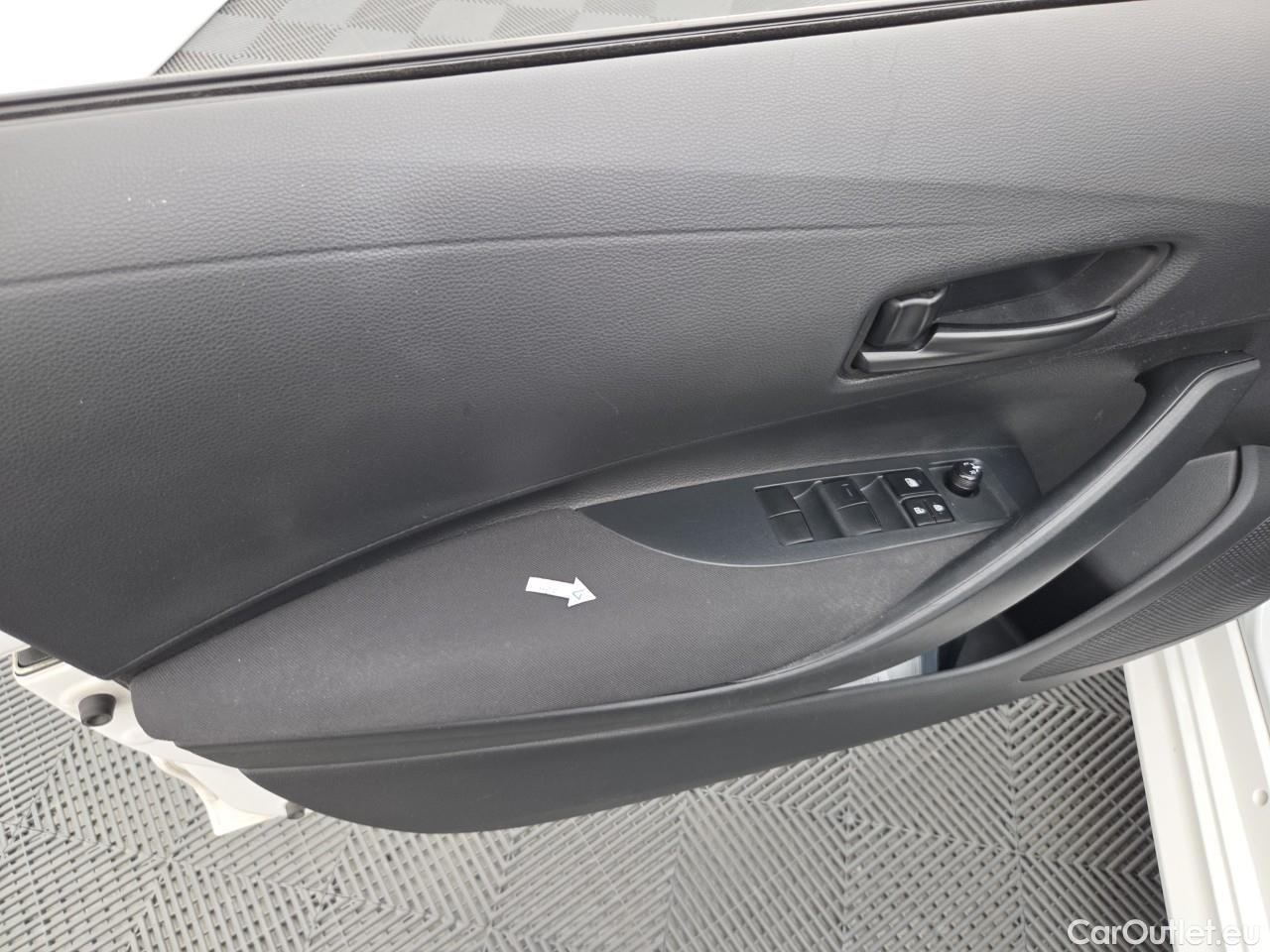  Toyota  Corolla 1.8 Hybrid Eco HSD TS E-CVT #37