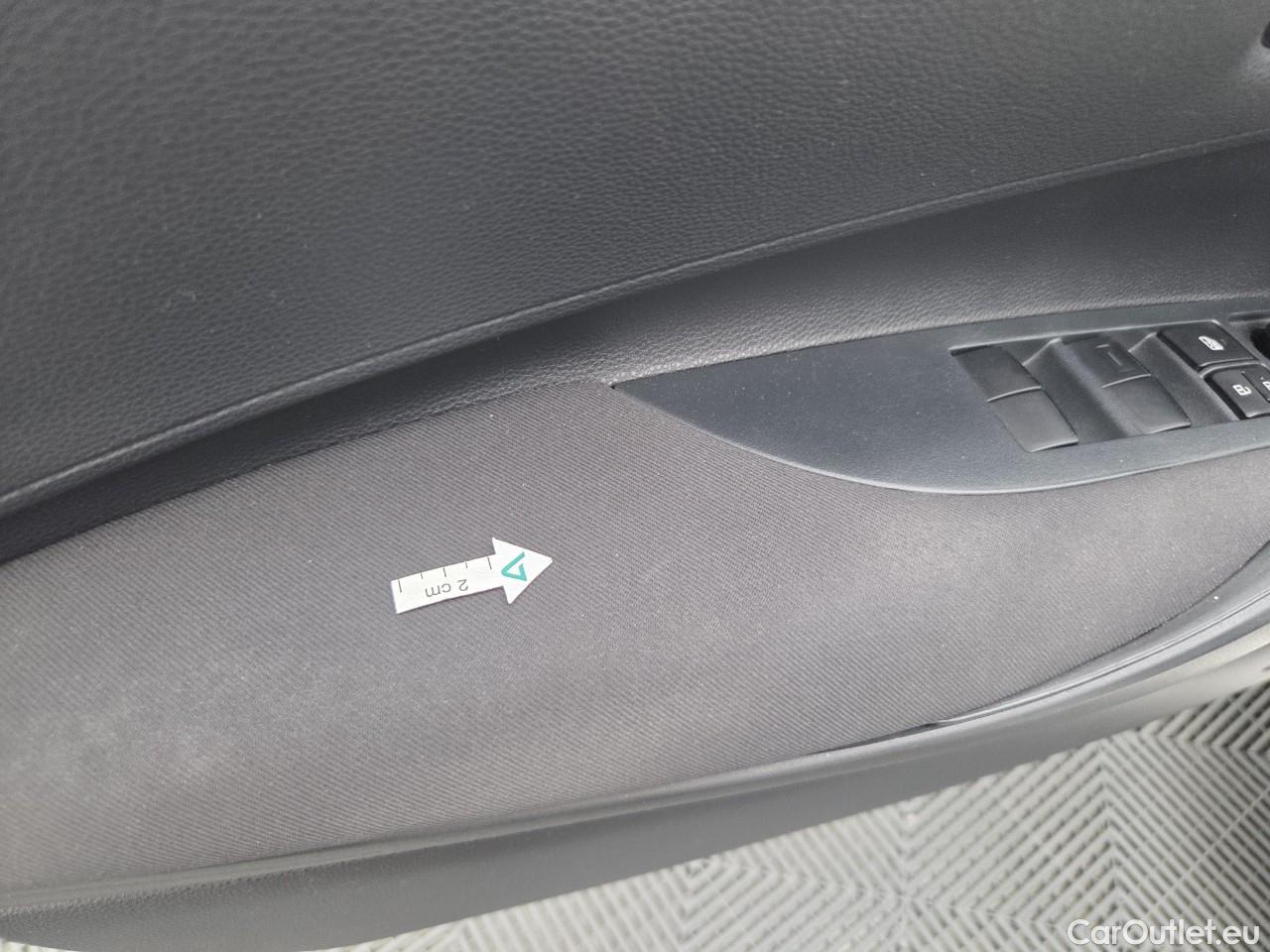  Toyota  Corolla 1.8 Hybrid Eco HSD TS E-CVT #40