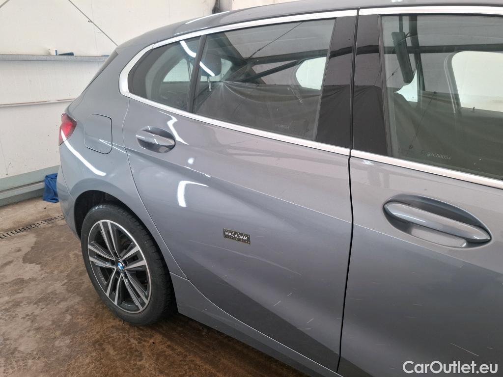  Bmw  Serie 1 1 Berline 116 d Business Design 1.5 115CV BVA7 E6d #26