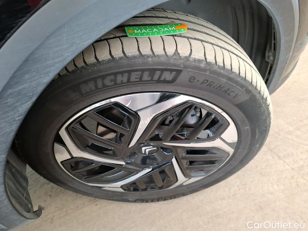 Citroen  C4 CITROEN  X / 2022 / 4P / Berline PureTech 130 S&S EAT8 Shine #25