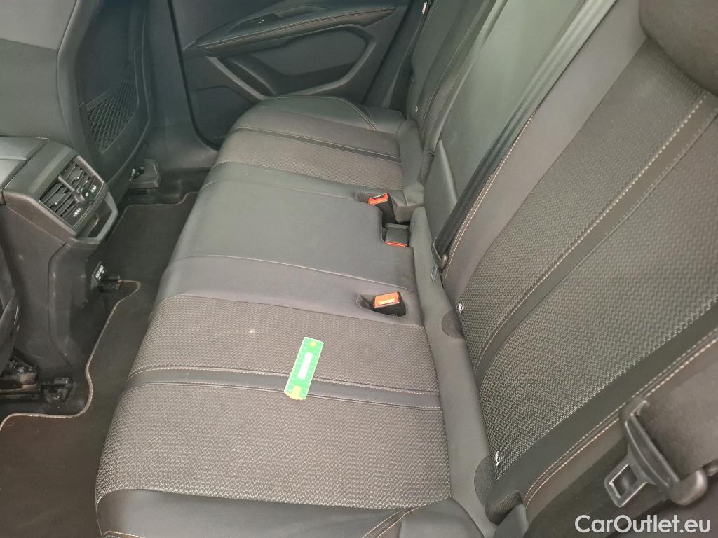  Peugeot  3008  II GT 1.2 PureTech 130CV BVM6 E6d #18